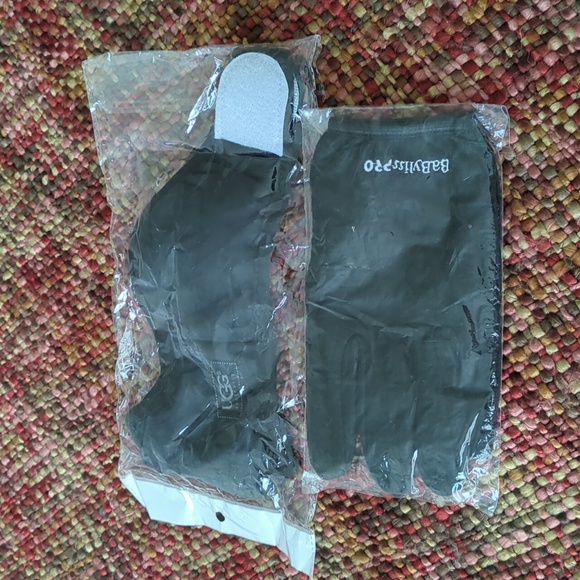 UGG Accessories - UGG Black Sleep Mask & Babyliss Pro Glove